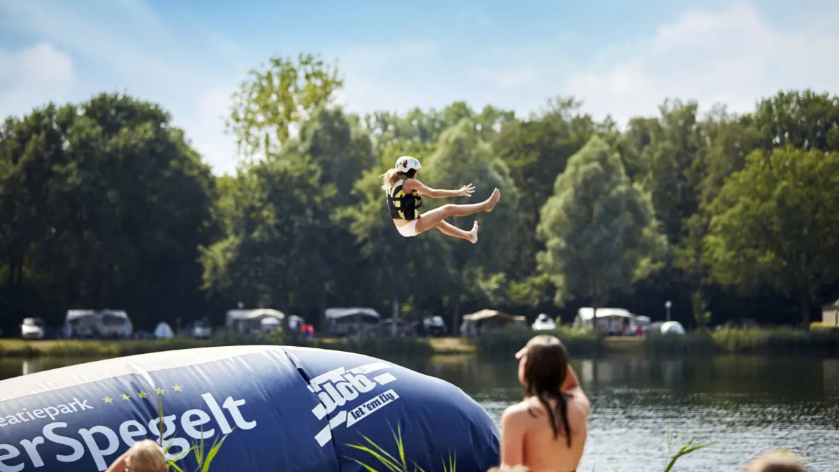 Ter Spegelt blob HR 2