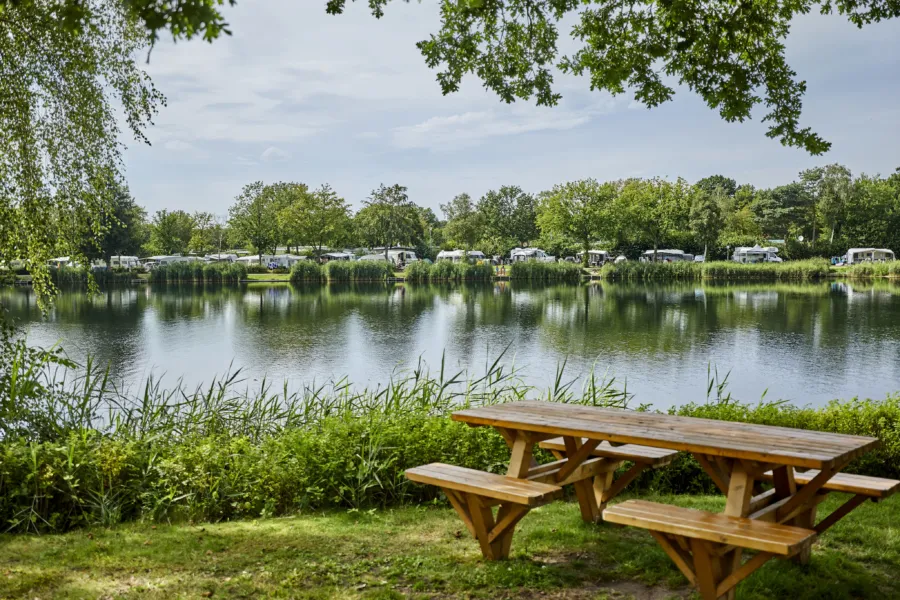 Ter Spegelt Uitzicht Recreatieplas HR 2