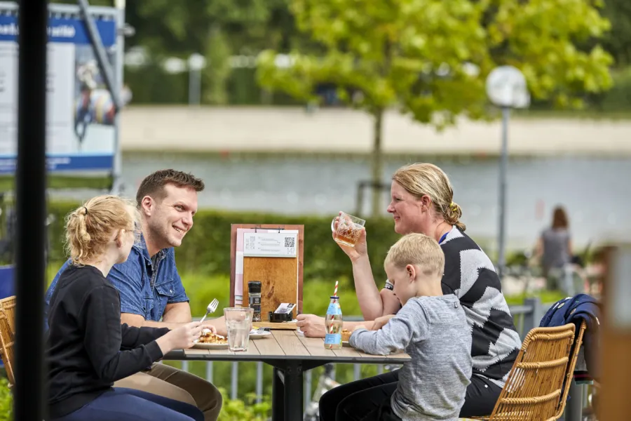 Ter Spegelt taart koffie Wijde Blick HR