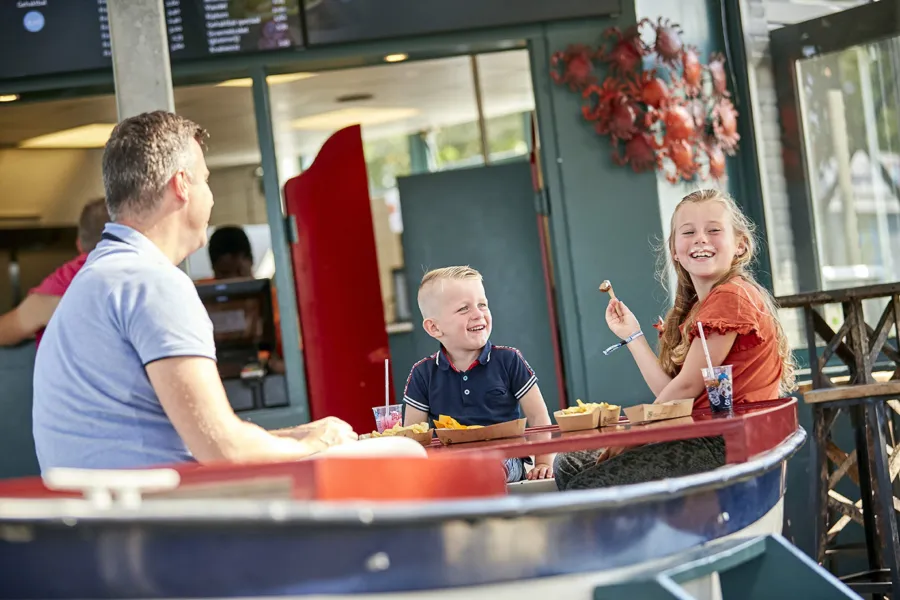 Ter Spegelt boot Lekker Snacken LR